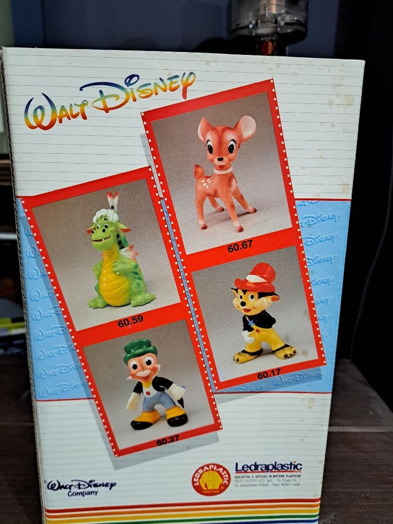 Ledraplastic　希少ビッグバッドウルフ　他ラバードール