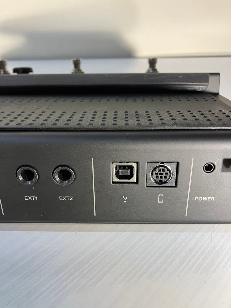 iRig Stomp I/O MIDIコントローラー