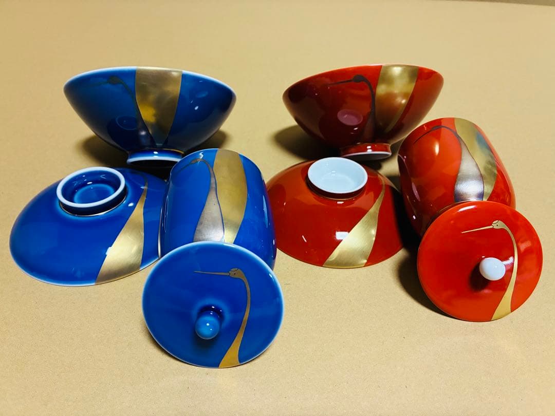 【新品】有田焼　深川製磁　睦揃　夫婦鶴　夫婦蓋付茶碗、蓋付湯呑 各2個　木箱入り