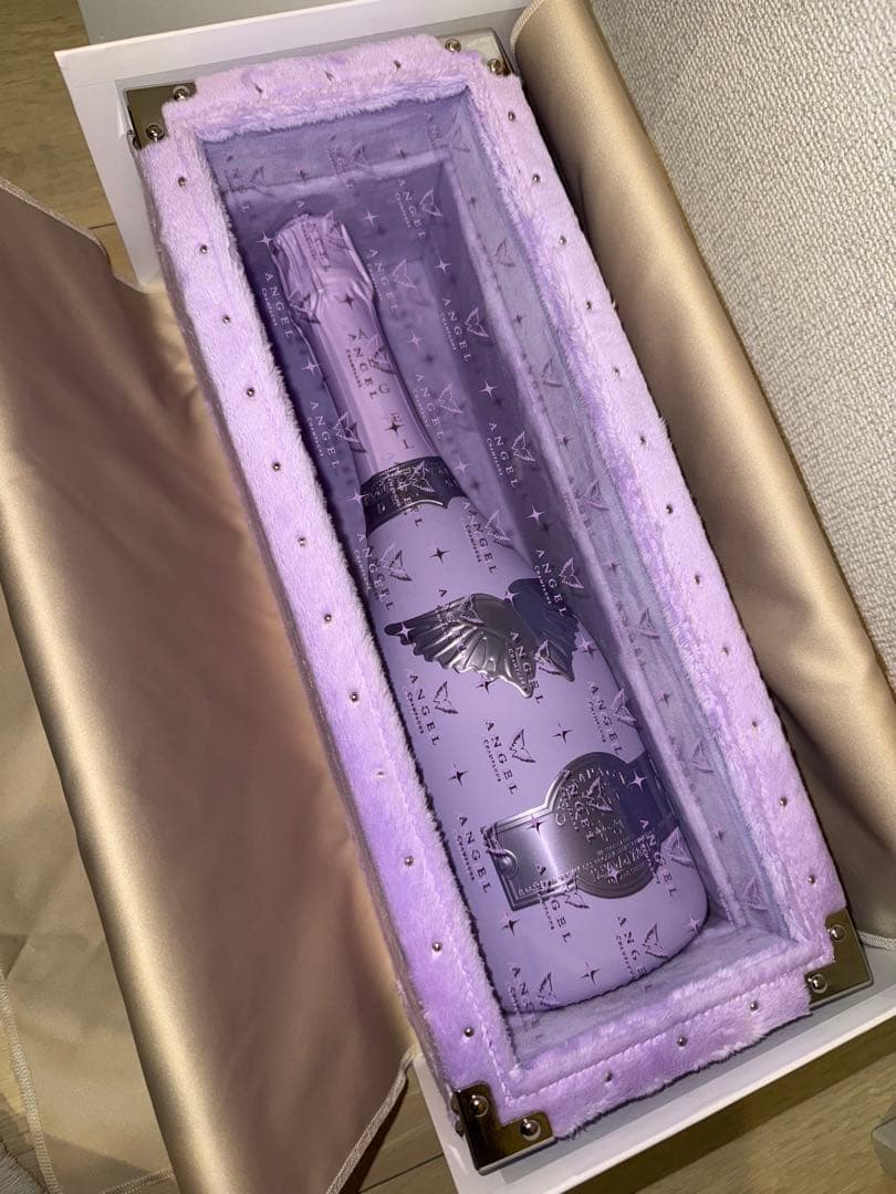 未開封エンジェルシャンパンNVDemiSecLimited Halloween