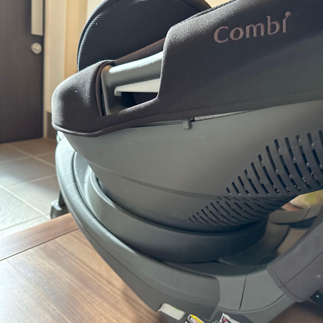 combi コンビ THE S plus ISOFIX エッグショック ZD