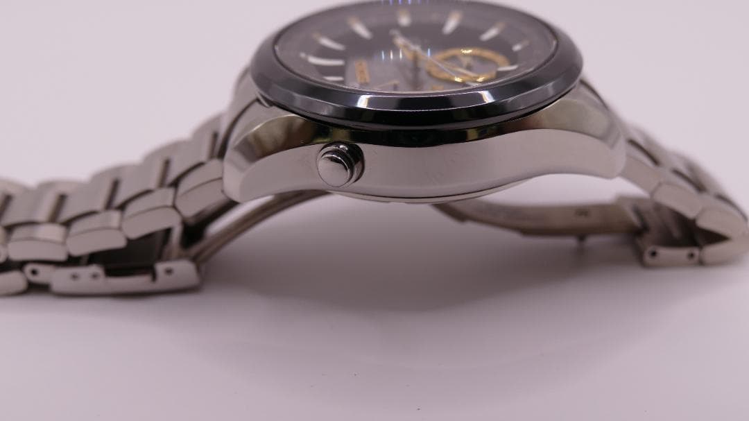 SEIKOアストロン 7X52-0AA0 電波　GPSソーラー