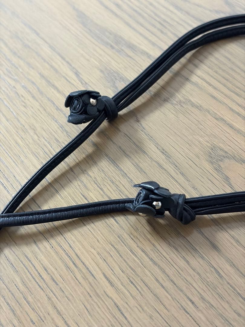 アンテプリマ　スマホ　ネックストラップ