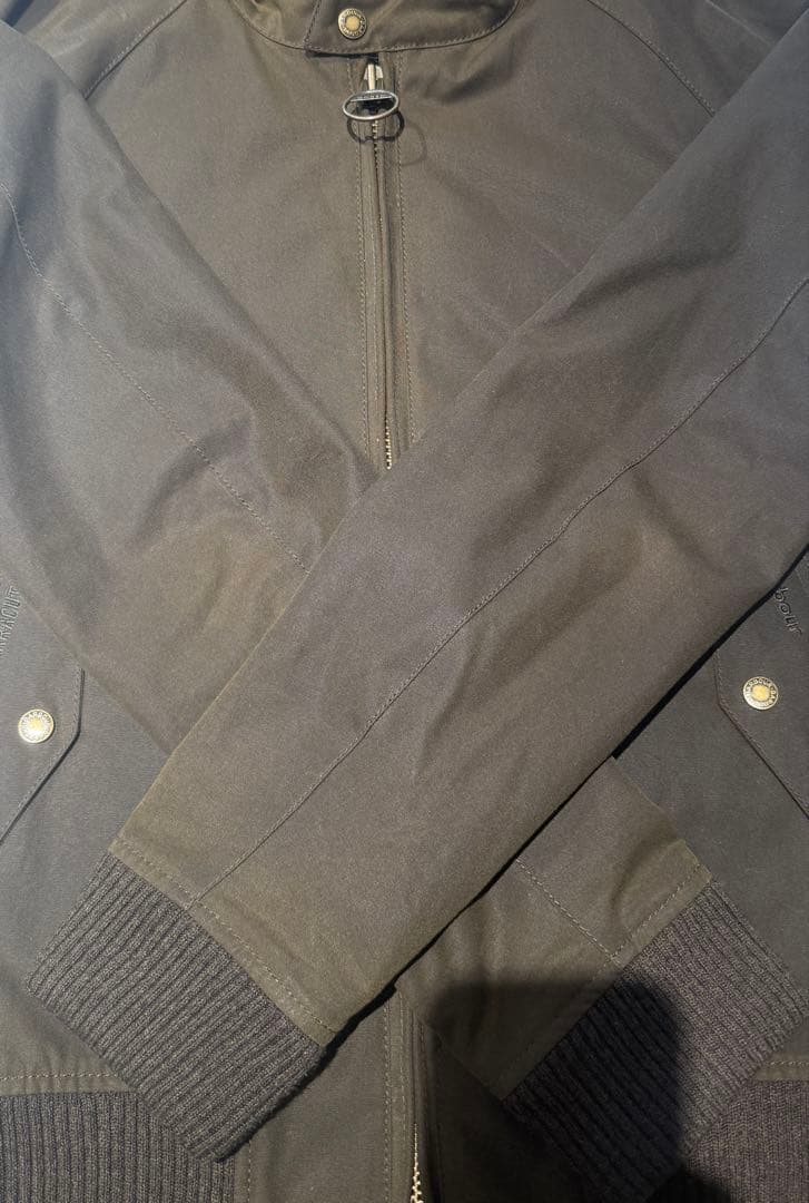 【美品】Barbour x BARACUTA コラボ ワックスジャケット　OLV