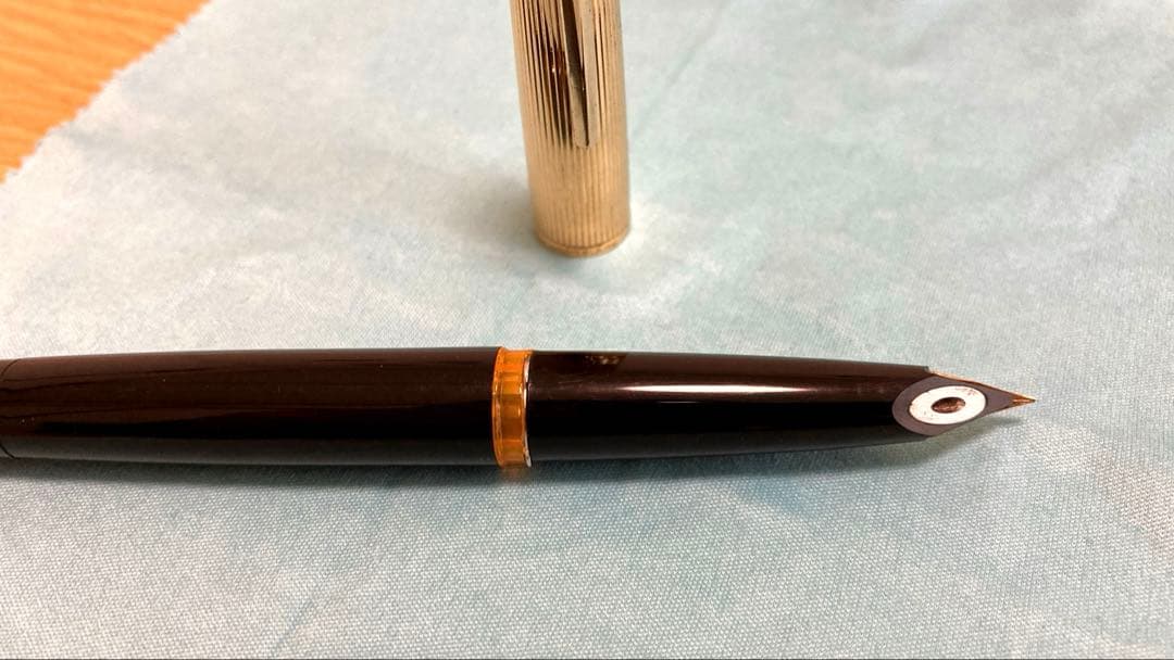 1/27終了　モンブラン124 万年筆　18金ペン先EF(海外極細)相当　吸入式