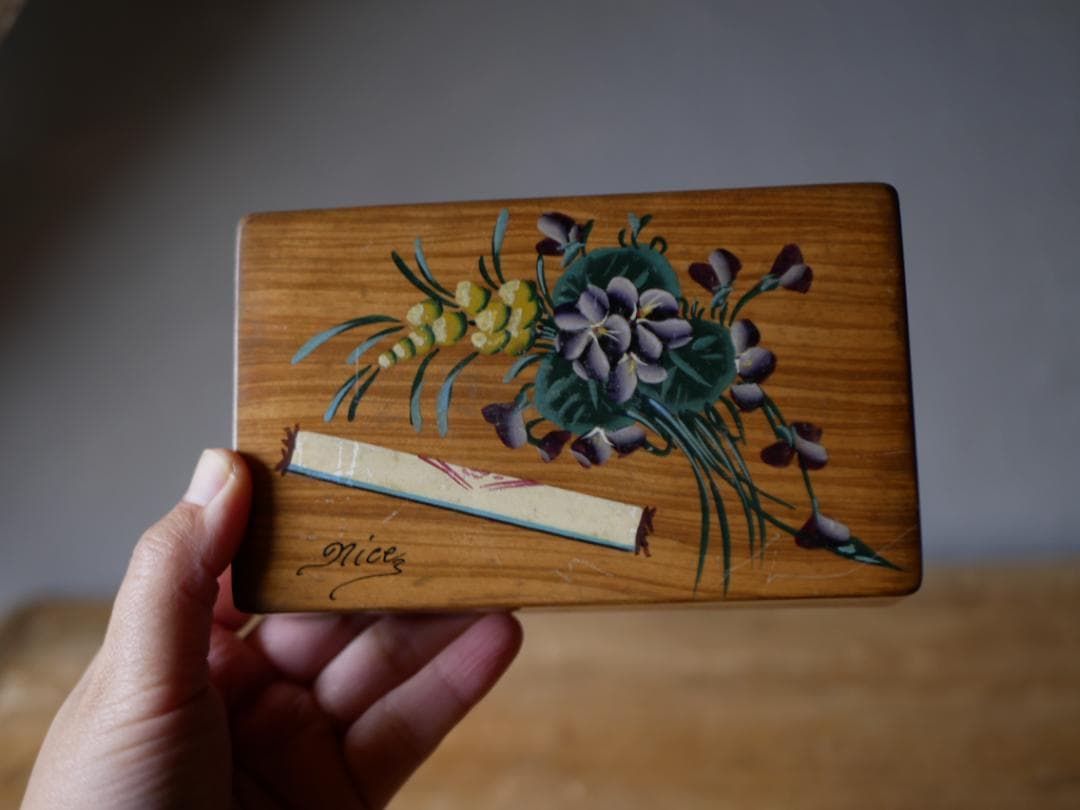 モシュリンヌ　木箱　Nice　ミモザ　すみれ　フランスアンティーク　アンティーク