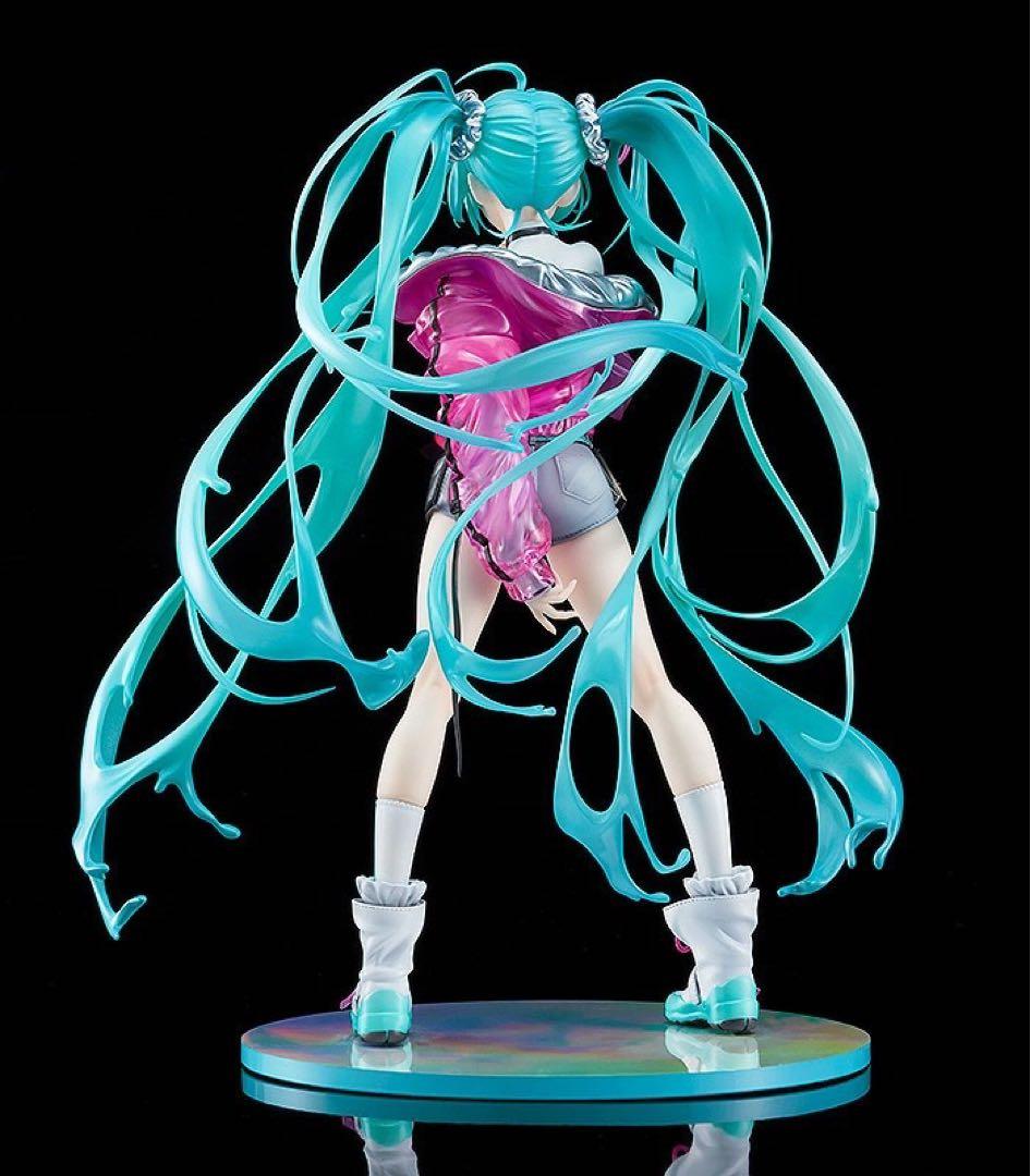 初音ミク with SOLWA 1/7スケールフィギュア