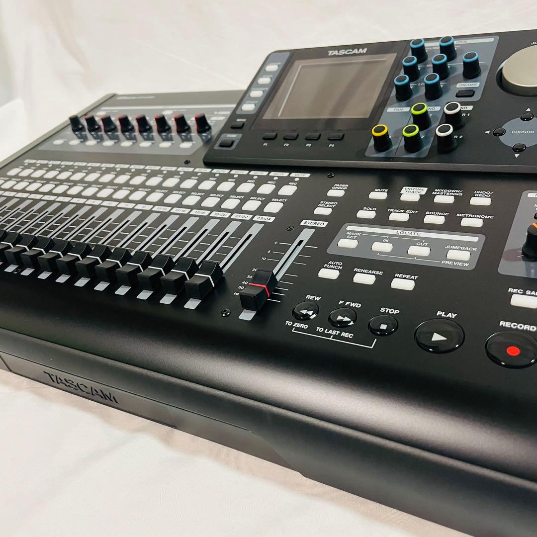 TASCAM DP-24SD タスカム　24トラック マルチトラックレコーダー