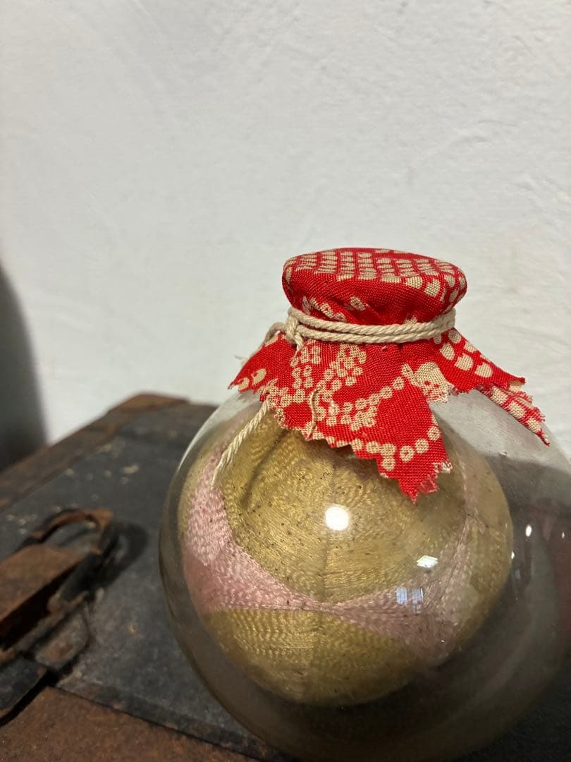 アンティークレトロガラス瓶入り 市松人形サルボボ手毬