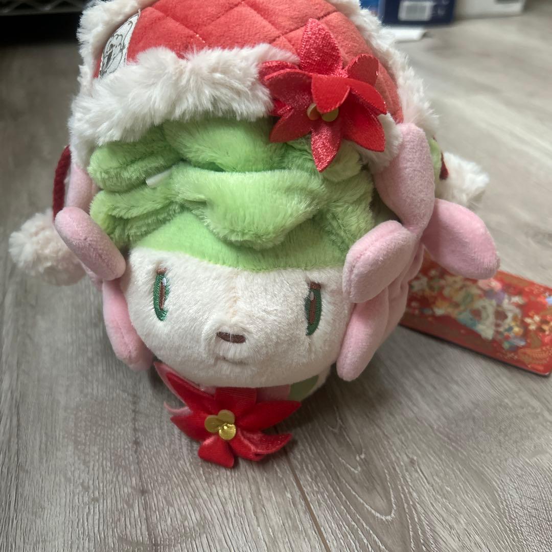 新品　ポケモン　シェイミ　Heartwarming Christmasぬいぐるみ