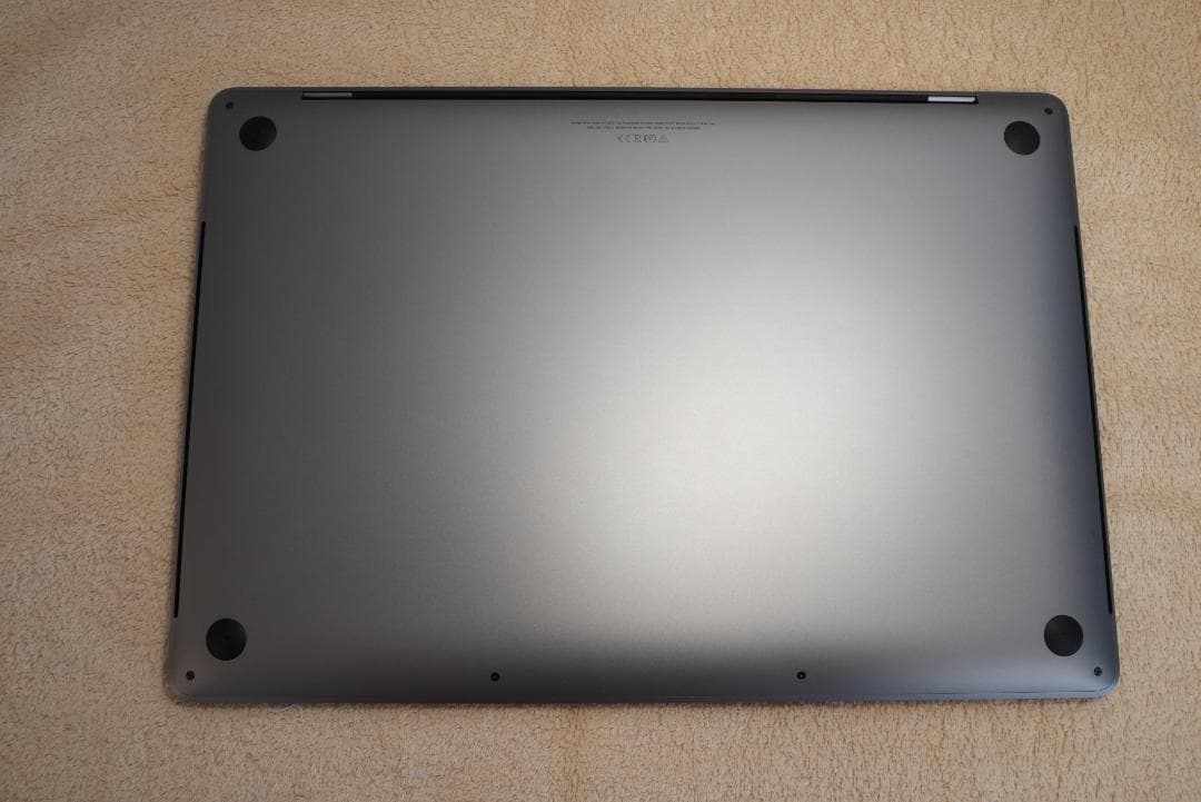 MacBook Pro 16インチ/2019/i7/32GB/1TB