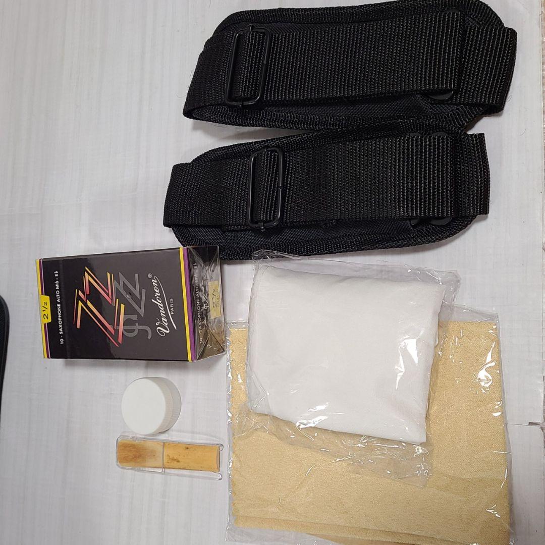 美品 テナーサックス SELVA 管楽器 ケース付 彫刻 セット アルトサックス