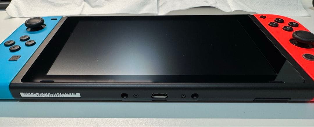 【即日発送可】nintendo switch 本体 32GBメモリー付き