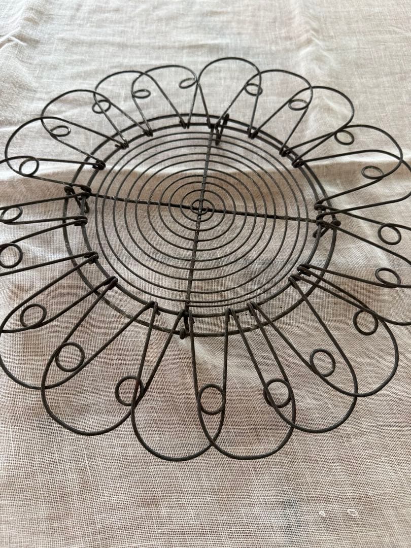 ケーキクーラー　ワイヤーバスケット　アンティーク