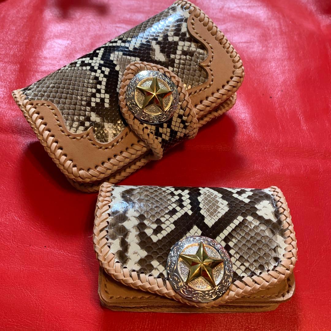 ハンドメイドレザークラフトダイヤモンドパイソンミドルウォレット財布　カードケース