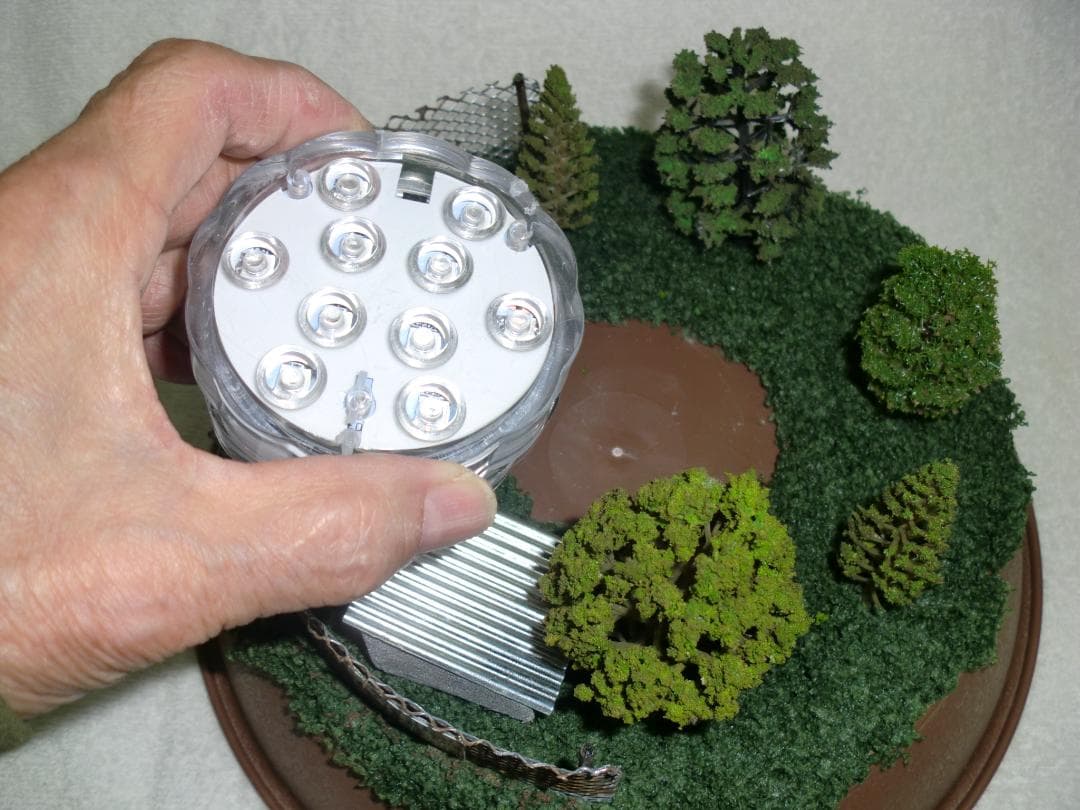 エリア５１ジオラマシリーズ金属製UFOフィギュア コードレスタイプ