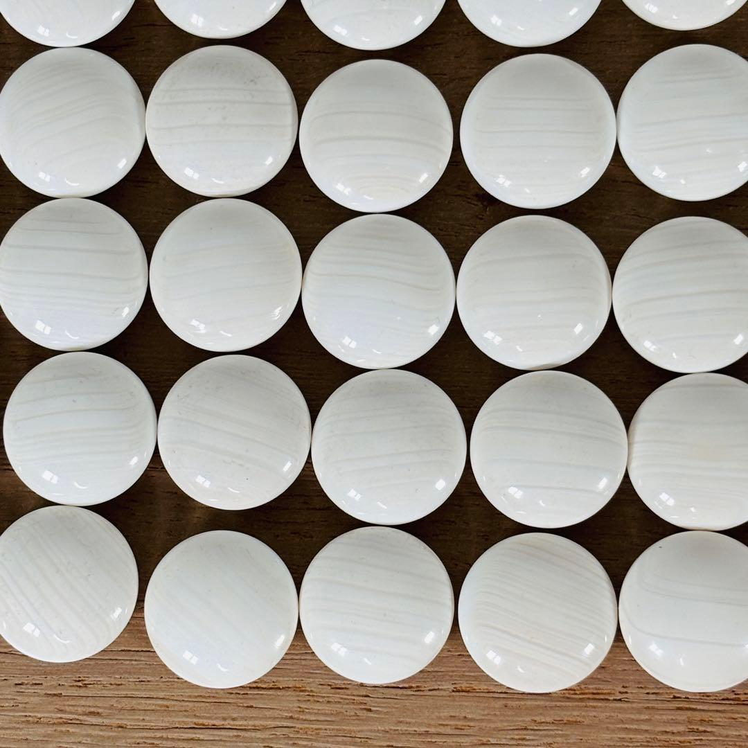 蛤碁石　雪印 35号　181個　那智黒　194個　欅碁笥