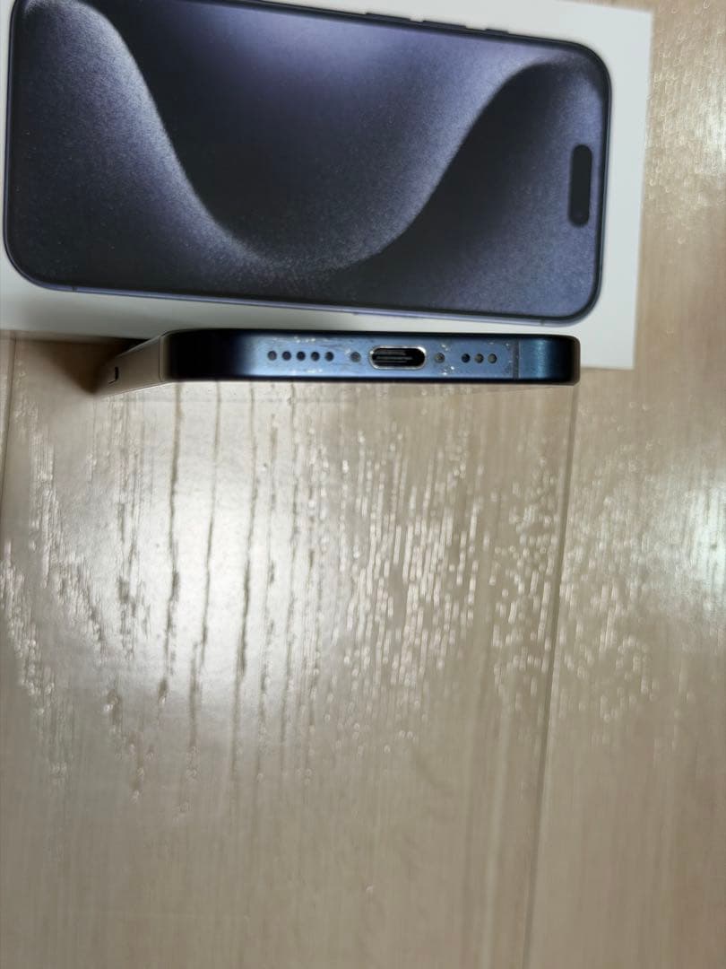 Apple iPhone 15 Pro ブルーチタニウム SIMフリー88%