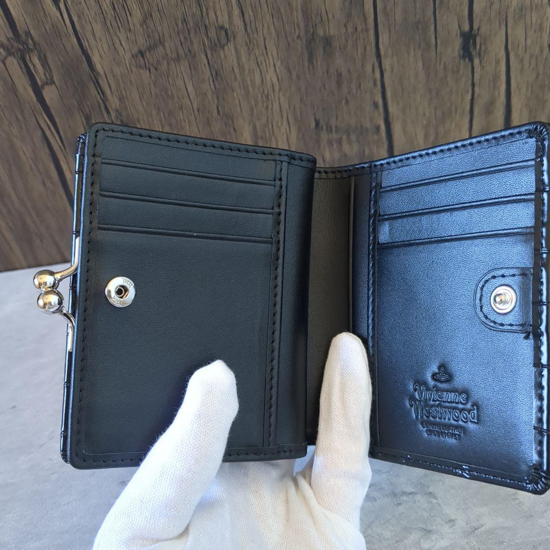 【新品】ヴィヴィアンウエストウッド　二つ折り財布　がま口