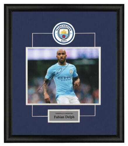 直筆サイン入り写真 ファビアン・デルフ マンチェスター・シティFC SA鑑定済