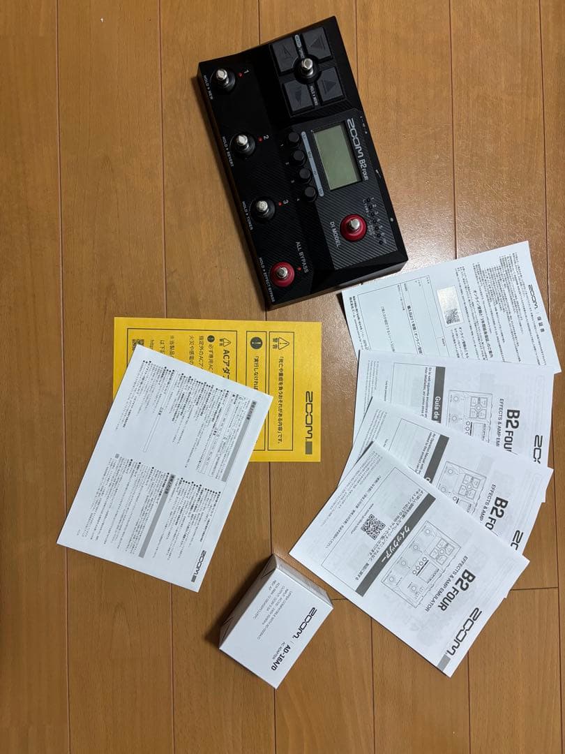 Zoom B2 Four ベースエフェクター