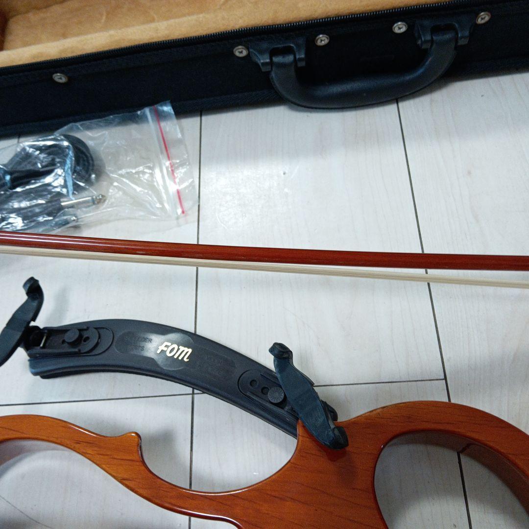 60.エレキバイオリン 4/4