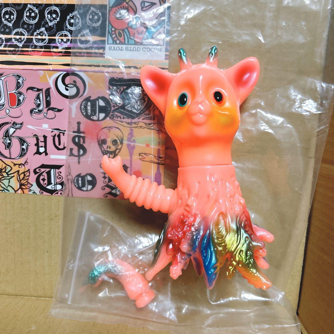 Blood Guts Toys izumonster ピポパ