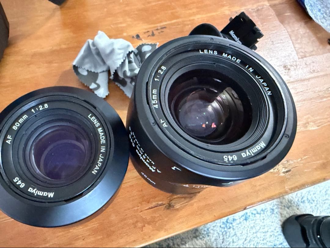 フィルムカメラ Mamiya 645 AFD ii, 80mm, 45mm, Magnifier