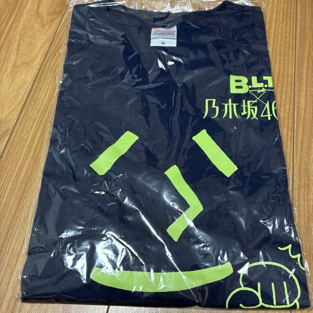 乃木坂46 スマイリーフェイス Tシャツ M