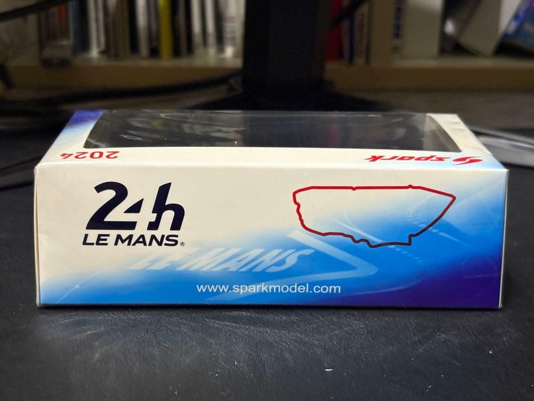 スパーク 1/43 キャデラック VシリーズR 2024 ルマン24H