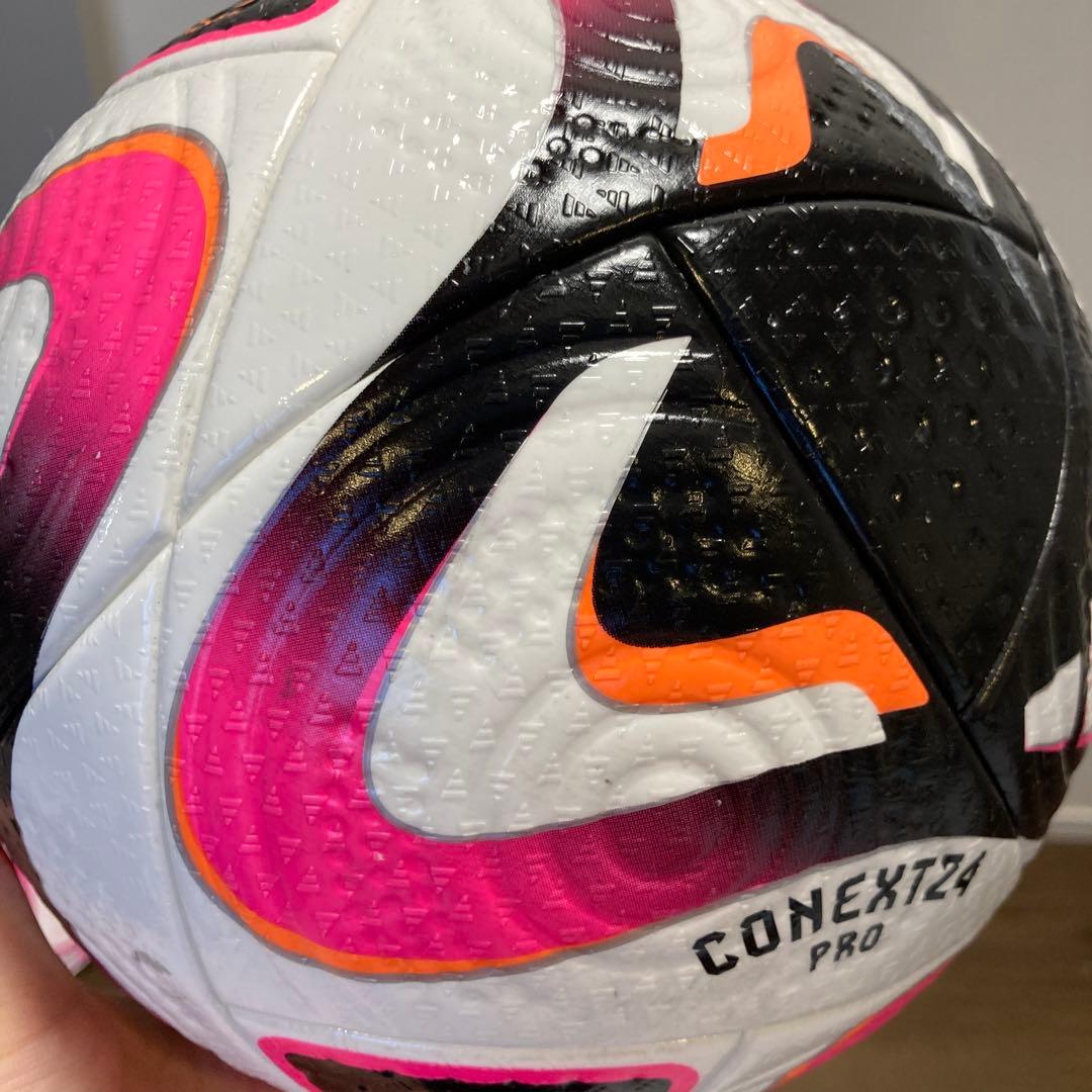 サッカーボール CONEXT24 AF580