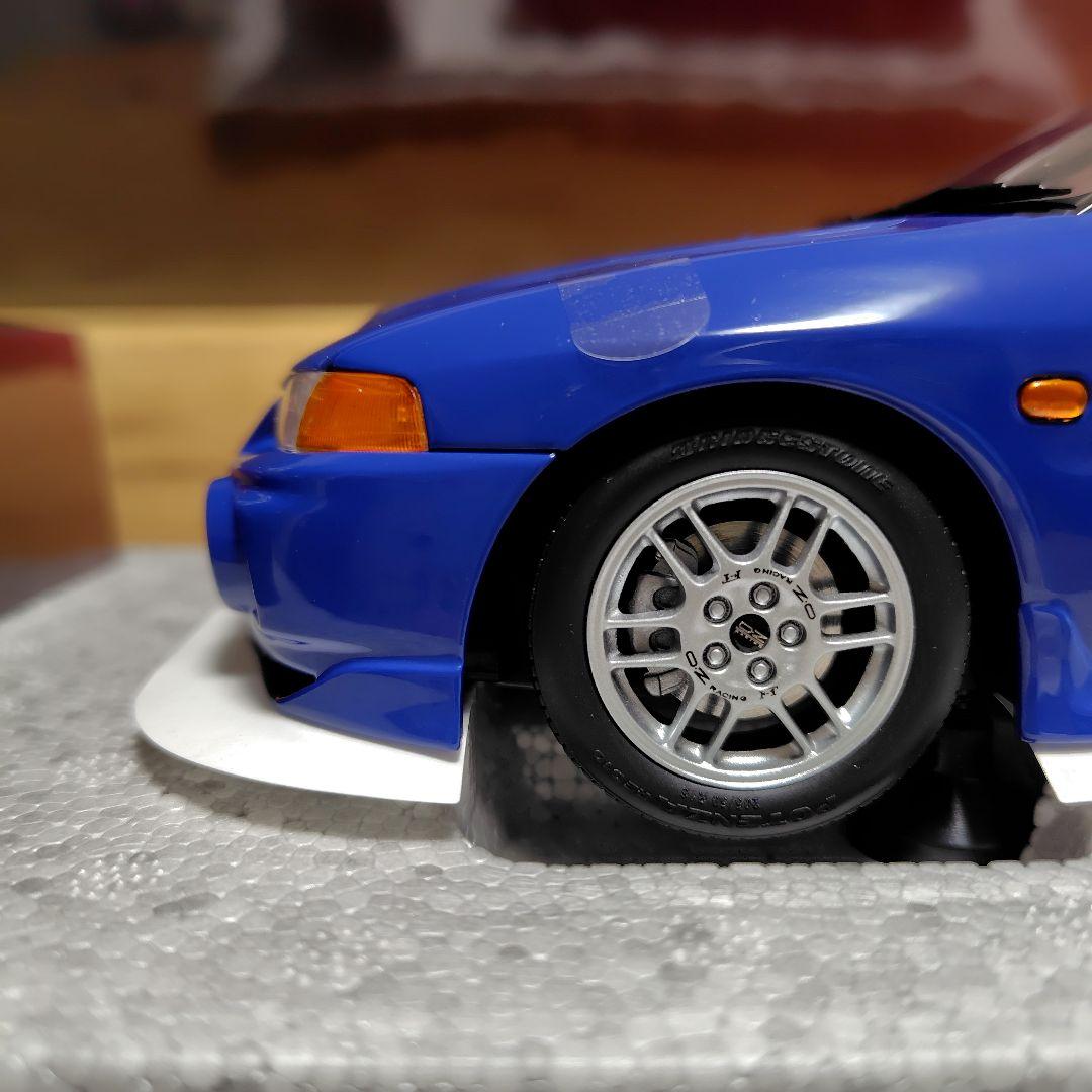 MOTORHELIX 1/18 ランサーエボリューションⅣ