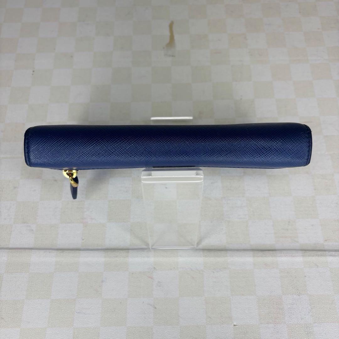 極美品　PRADA プラダ　長財布　二つ折り　M09