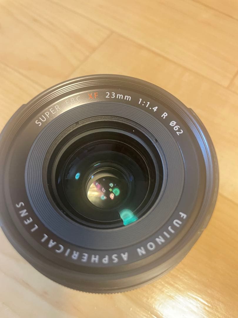 FUJIFILM XF23mmF1.4Rレンズ　レンズフード付き