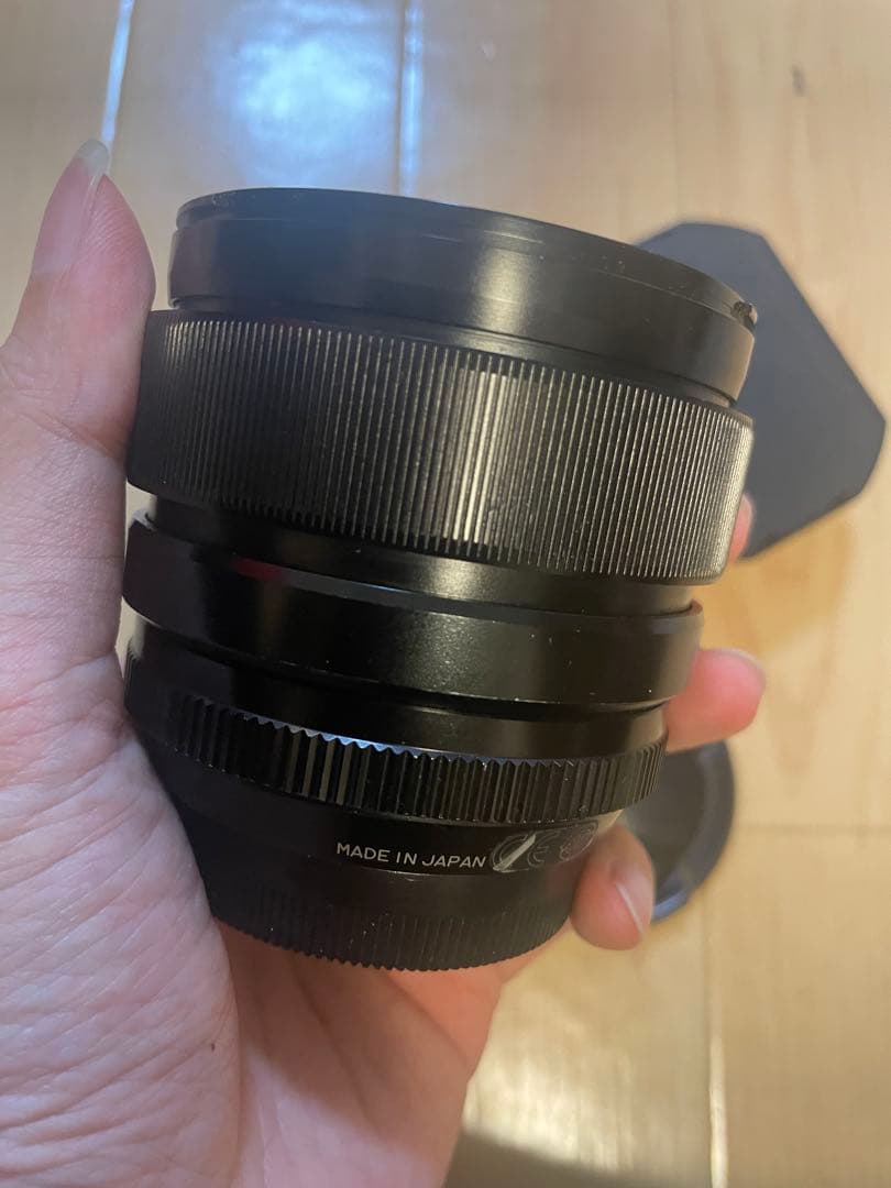 FUJIFILM XF23mmF1.4Rレンズ　レンズフード付き