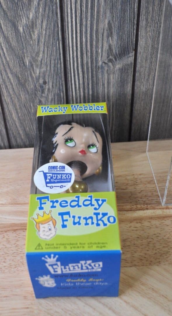 ★値下NG★超激レアコミコン限定ベティ·ブープゴールドドレス