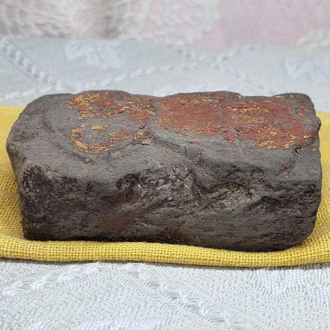 ◆『豊臣家 伏見城 五七の桐紋 金箔瓦 断片』豊臣秀吉◆検）織田信長 徳川家康