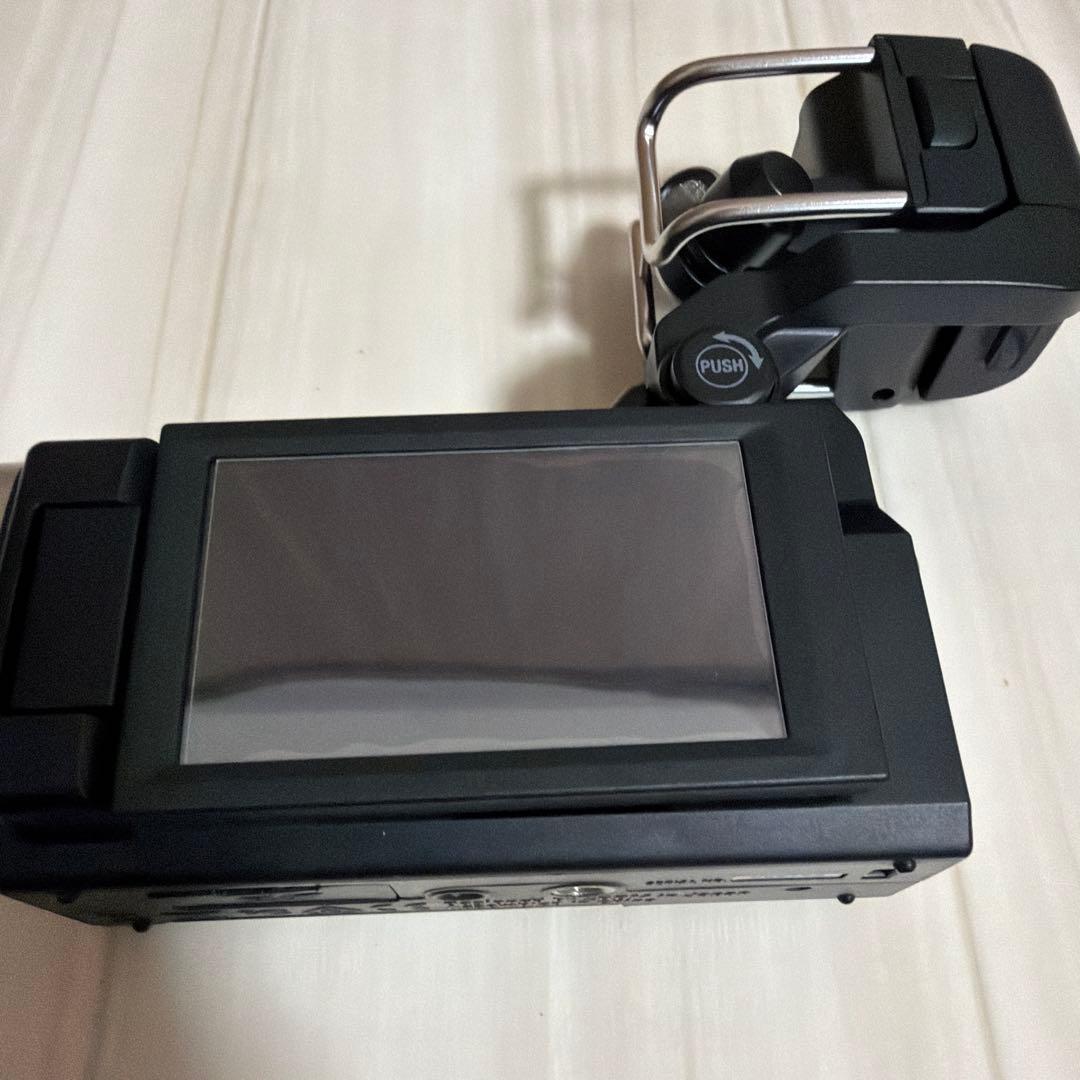 Zoom Q8 ハンディレコーダー（カメラ機能付き）