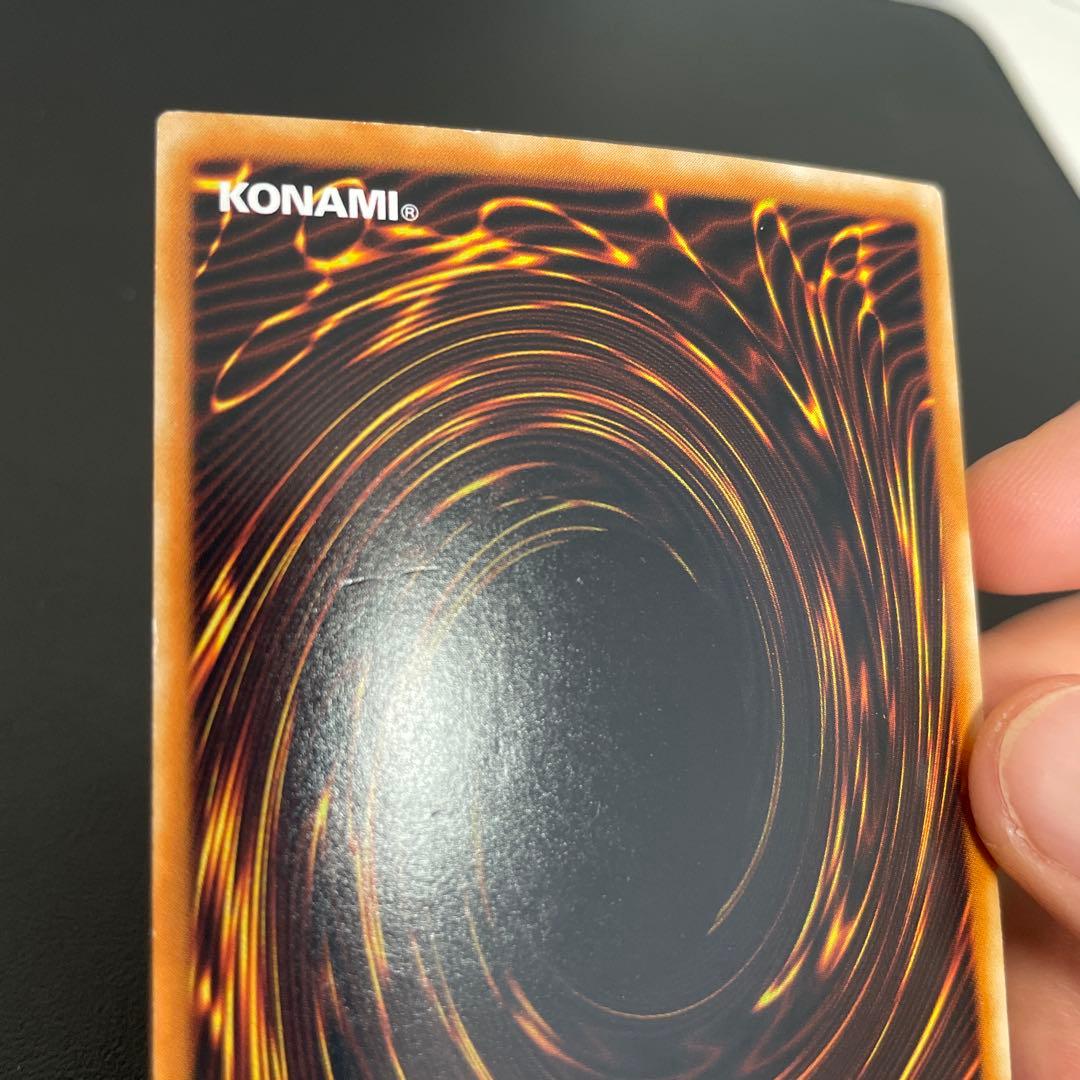 混沌の黒魔術師 4枚セット レリーフ×1 パラレル×1 ウルトラ×2