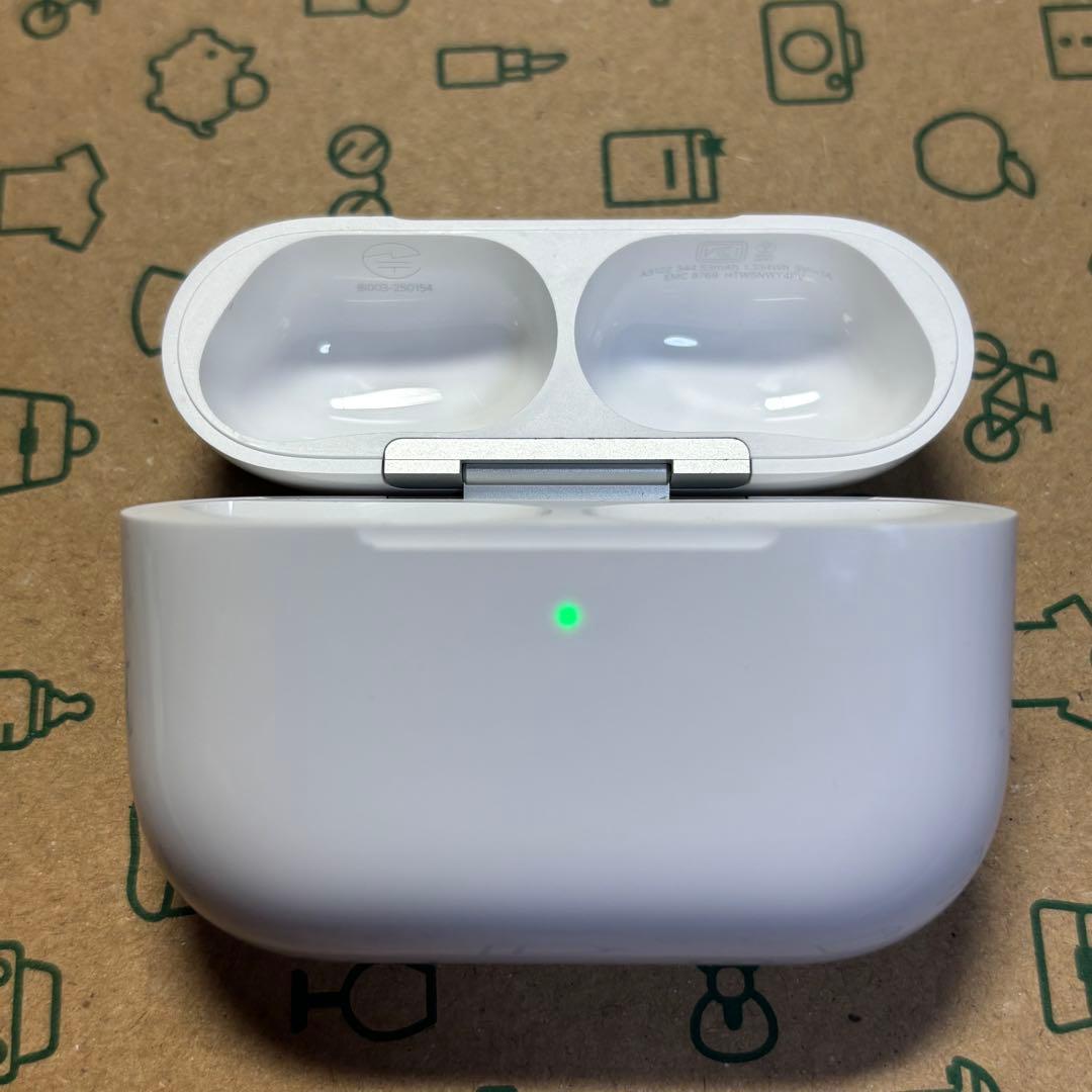 AirPods Pro 第3世代 充電ケース A3122 Apple 美品