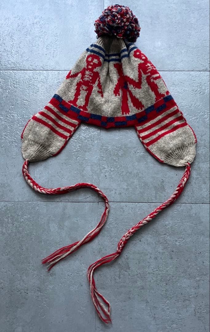 ヴィヴィアンウエストウッド　耳当て付き　ニットキャップ スカル　可愛い