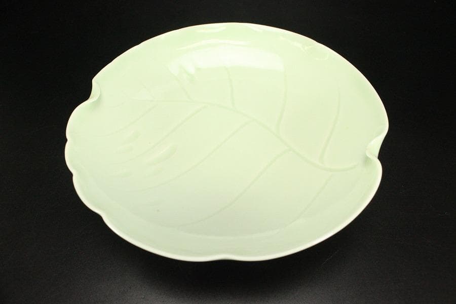 宮内省御用達 平戸 三川内焼 陽山末太朗作 青磁木の葉皿 十客共箱(ZE564)