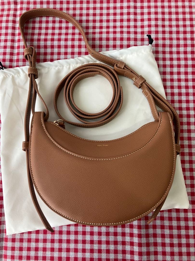 POLÈNE ブラウン レザー ショルダーバッグ