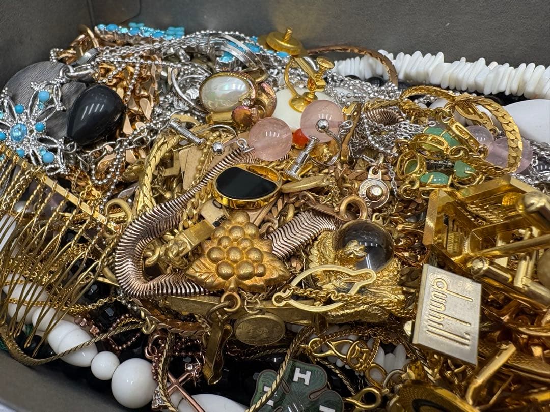 アクセサリー　ゴールド　シルバー　まとめ　1.1キロ