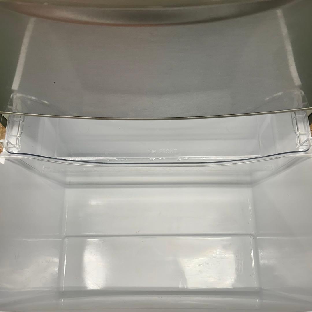 561 アクア　大型冷蔵庫　容量300L〜400L 右開き　4ドア　美品