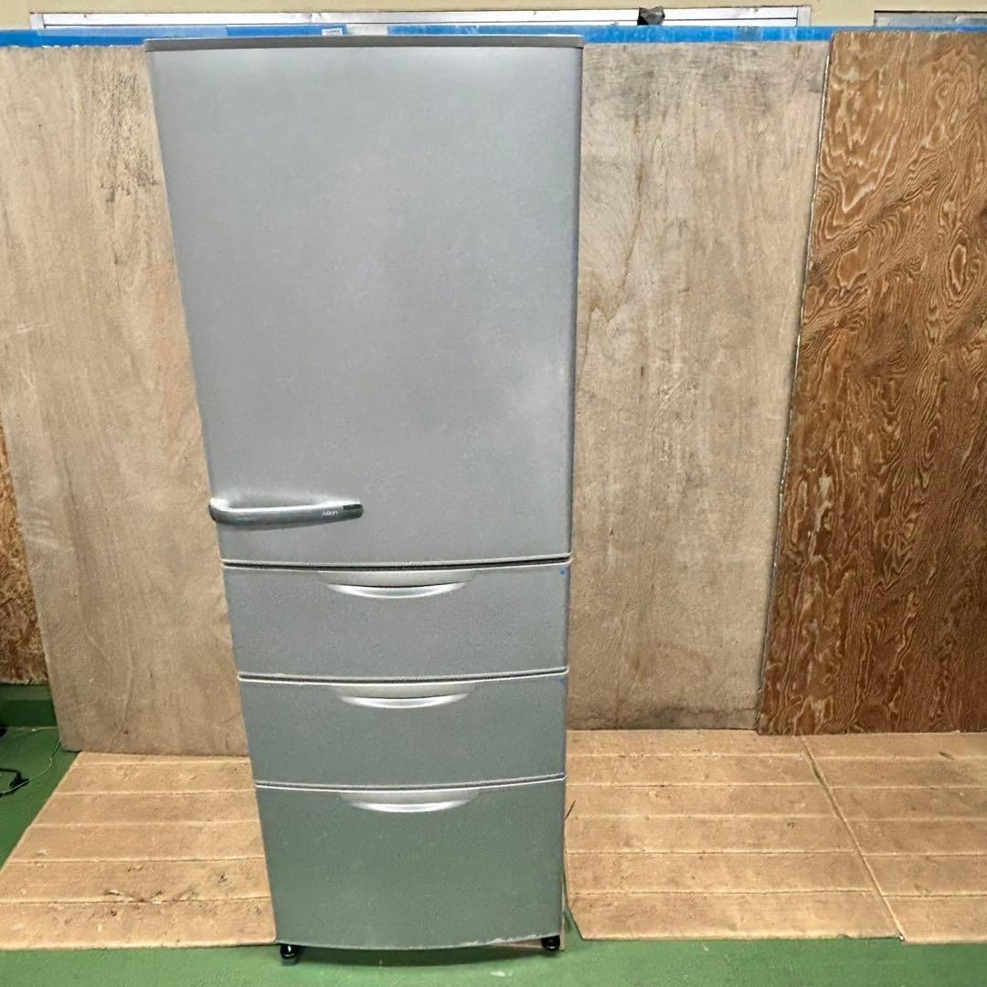 561 アクア　大型冷蔵庫　容量300L〜400L 右開き　4ドア　美品