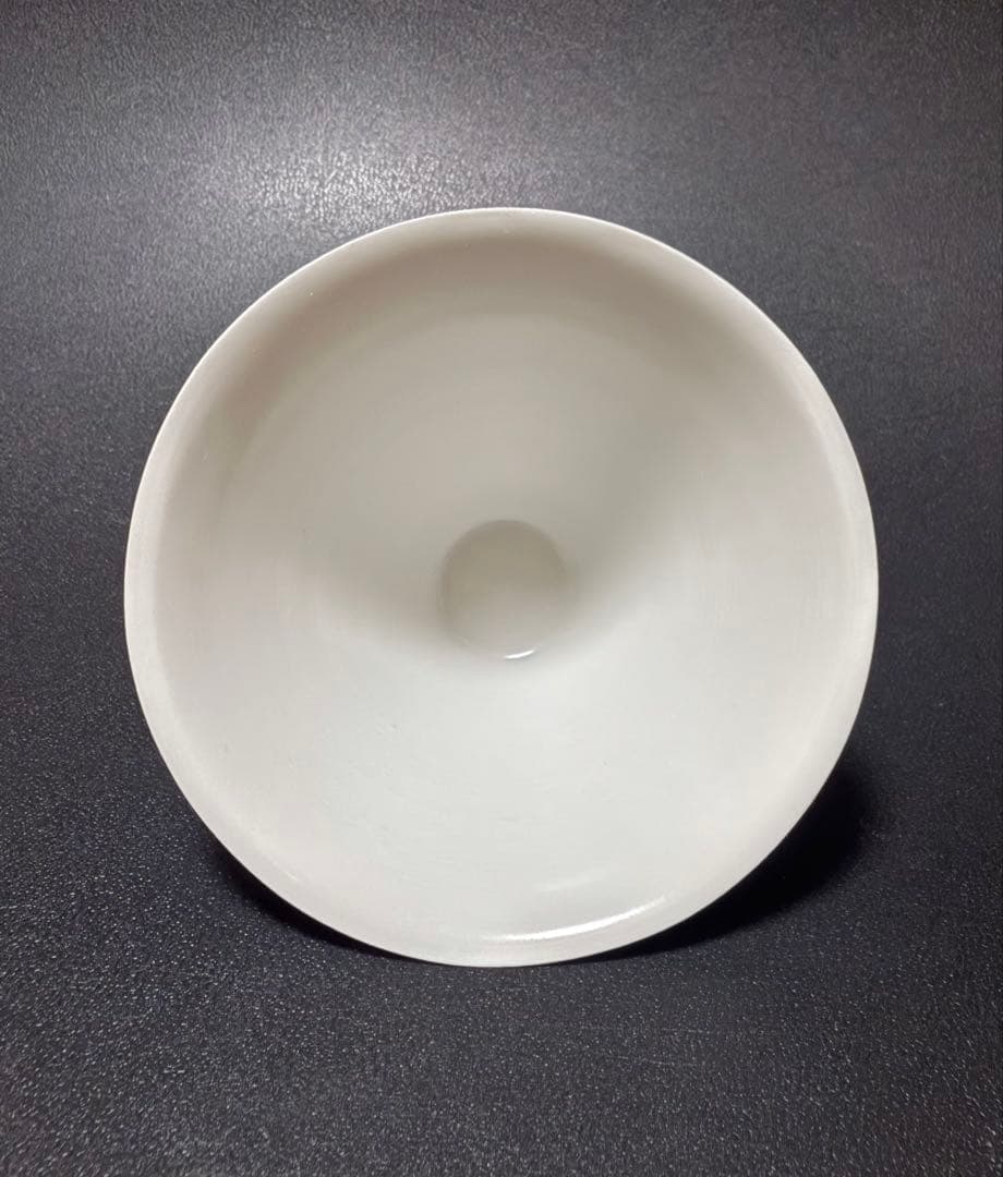 松尾修介　青白磁酒盃「凛」共箱