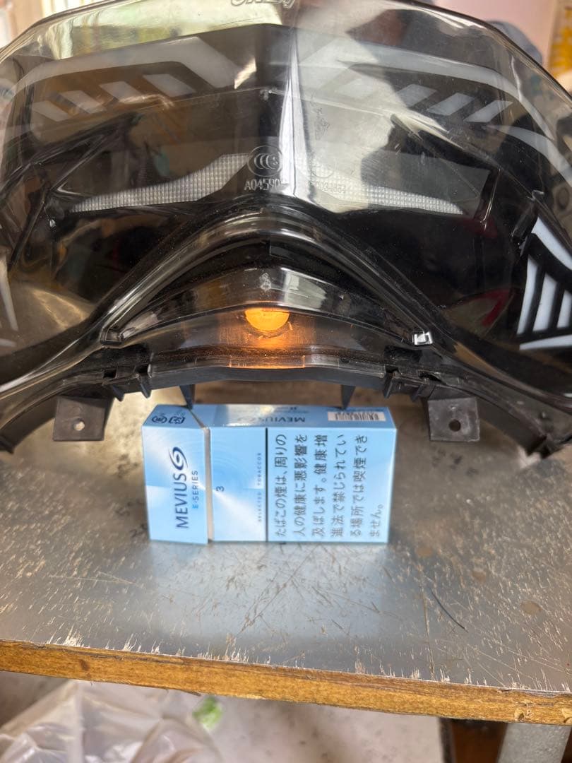 シグナスx 4型 テールランプ