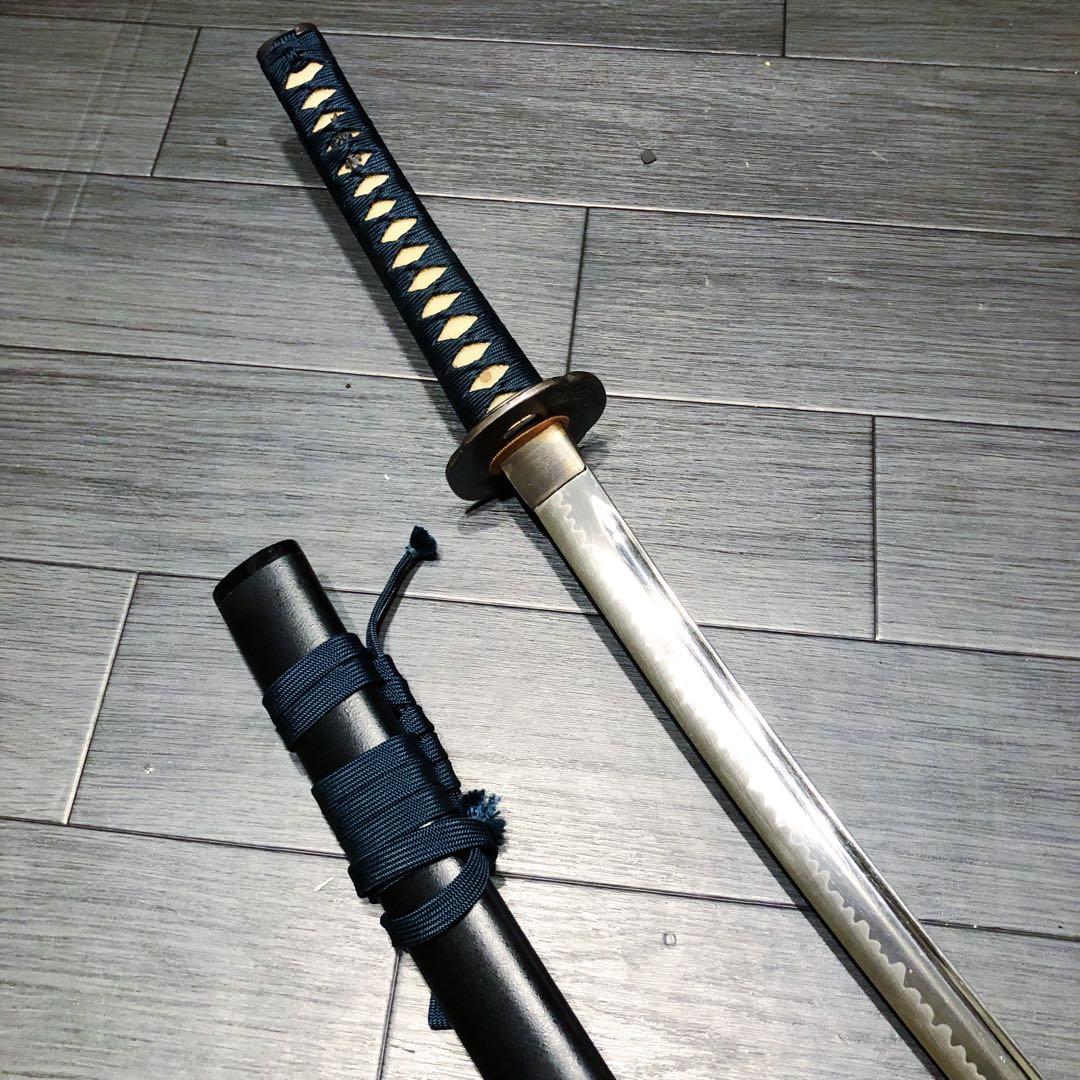 高級模造刀　居合刀　樋入り刀身　青緑拵え　亜合金刀身　名刀