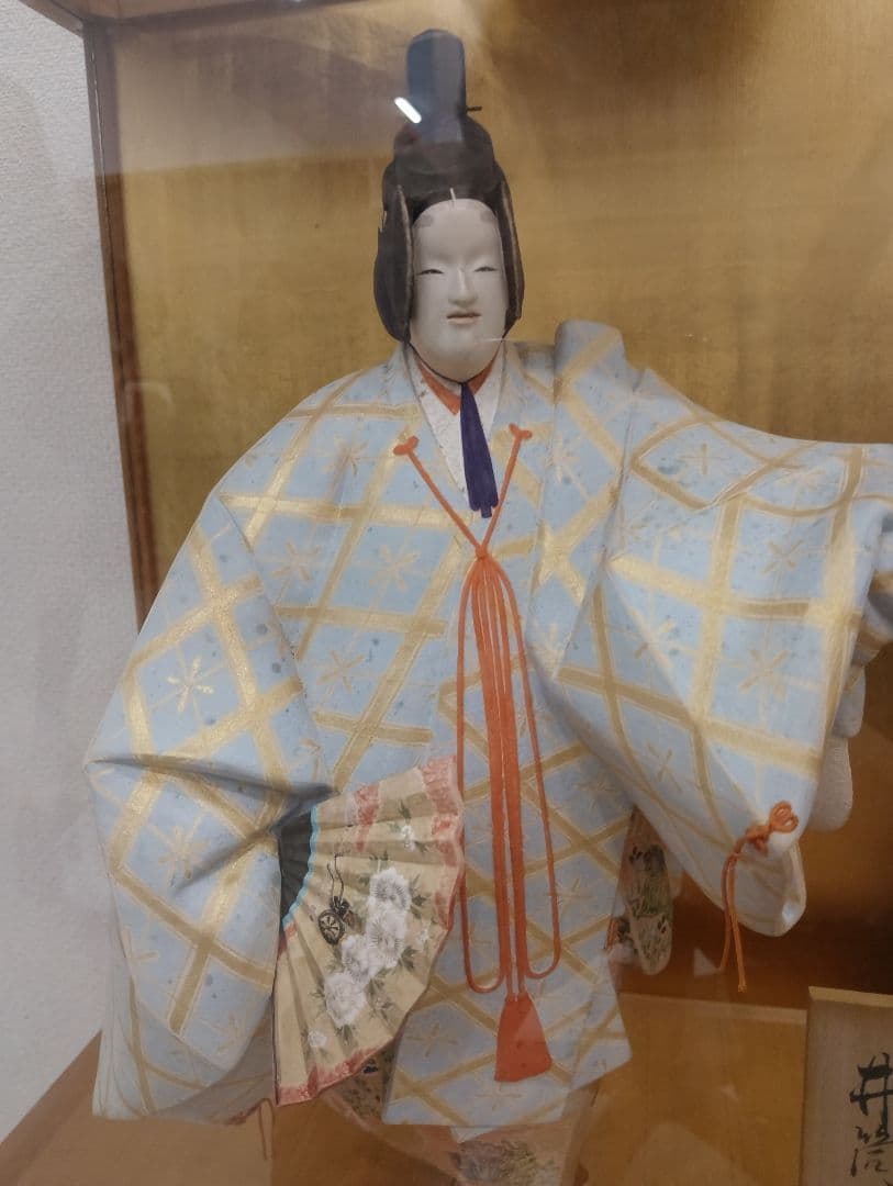 日本人形 水色の衣装 扇子付き